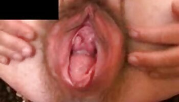 Ladyboy ថ្មីផ្តល់ footjob