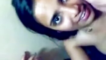 Lesbo ប៍នបានស្រឡាញ់ខ្លាំង fisting